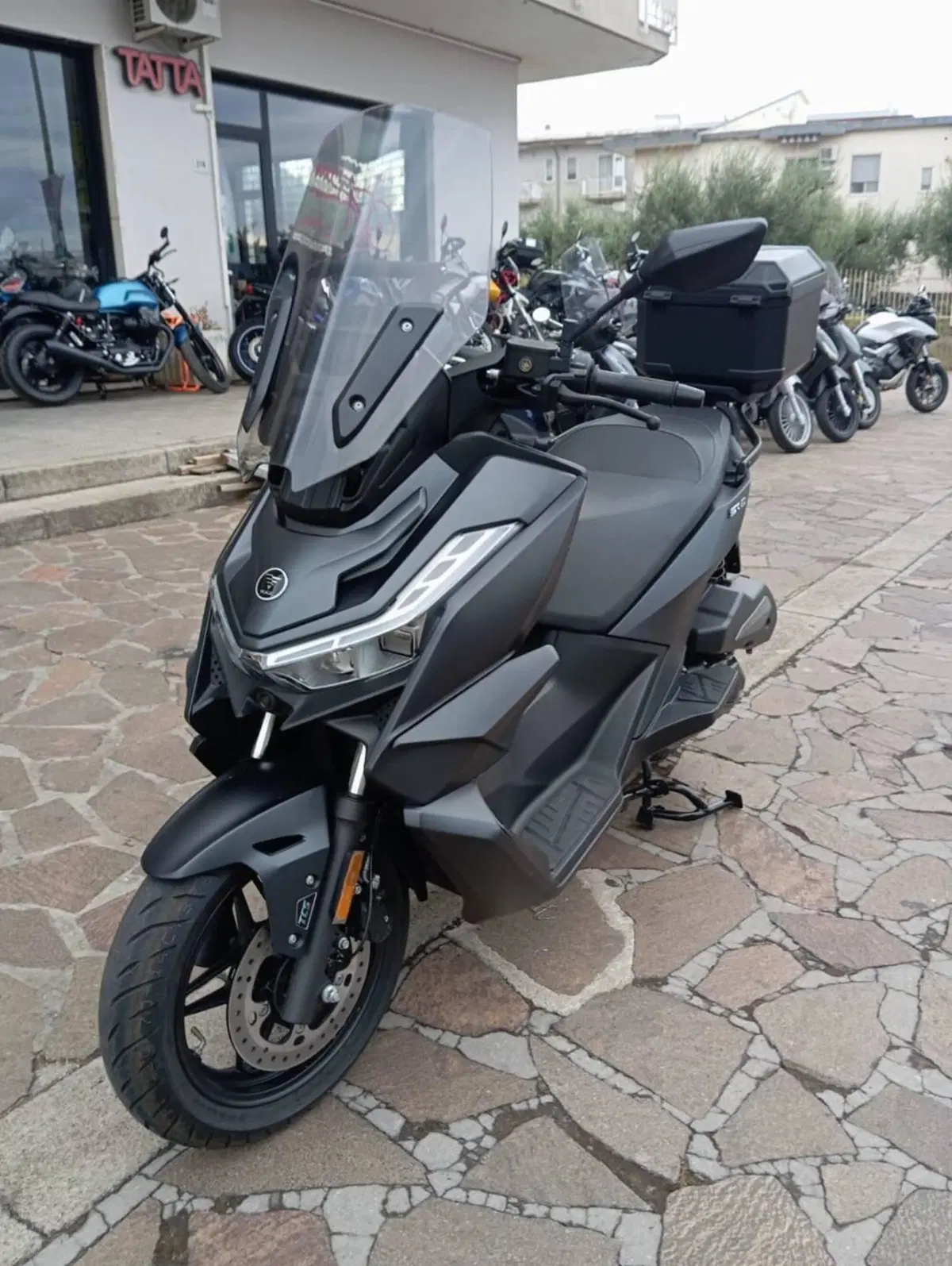 Voge Sfida SR3 (2024 - 26) (3)