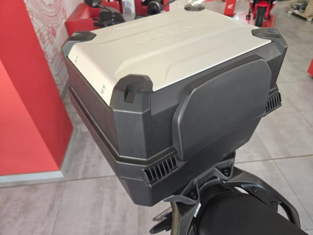 Honda NX500 (2026) (8)