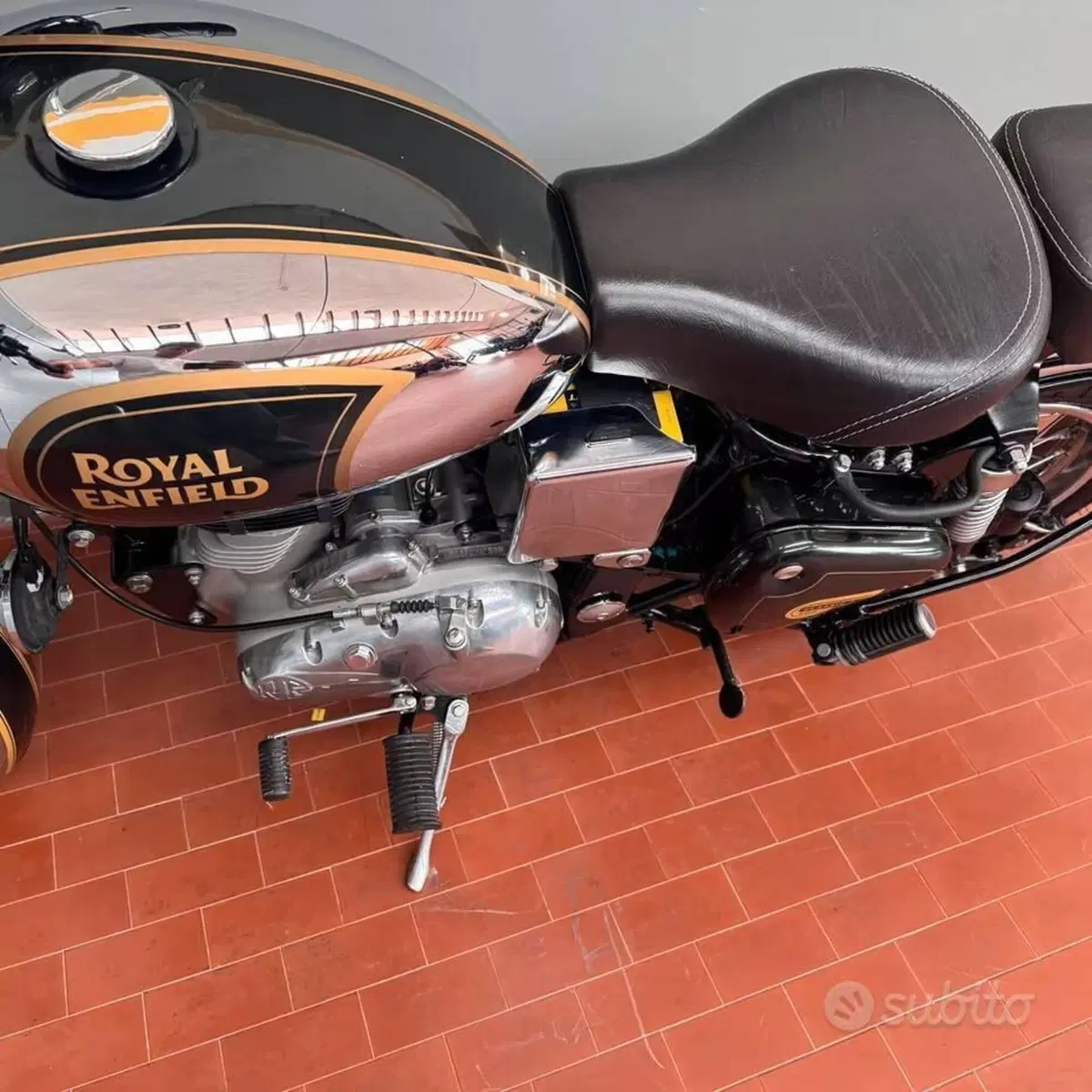 Royal Enfield Classic 500 EFI - Chrome (2017 - 20) (6)