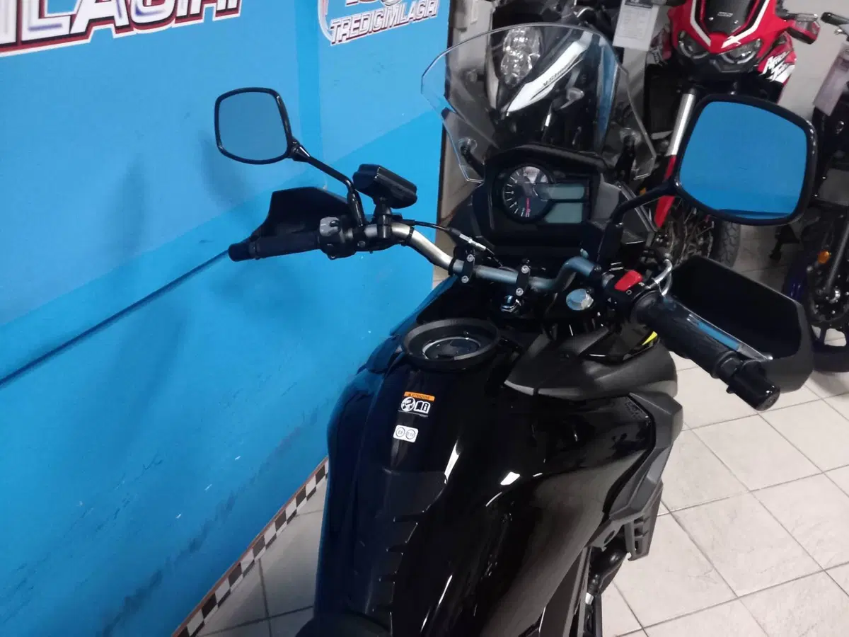 Suzuki V-Strom 650 (2021 - 25) (18)