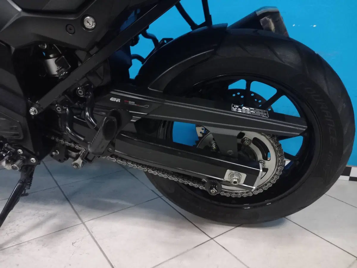 Suzuki V-Strom 650 (2021 - 25) (12)
