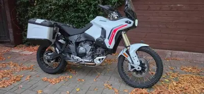 Ducati DesertX (2026) usata