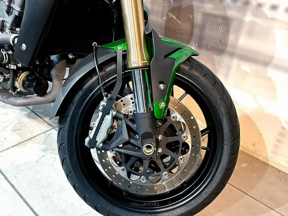 Benelli 752 S (2019 - 20) (4)