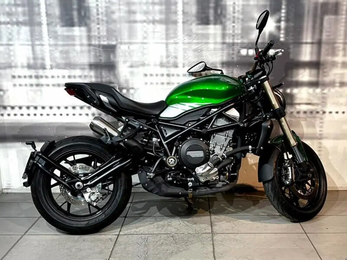 Benelli 752 S (2019 - 20) (8)