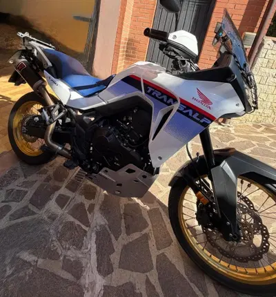 Honda Transalp XL750 Urban (2023 - 24) usata