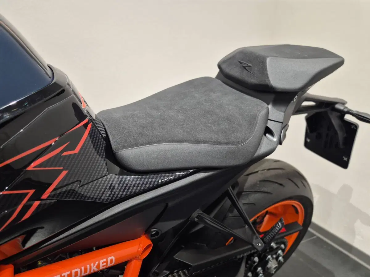 KTM 1290 Super Duke R EVO (2022 - 23) (10)
