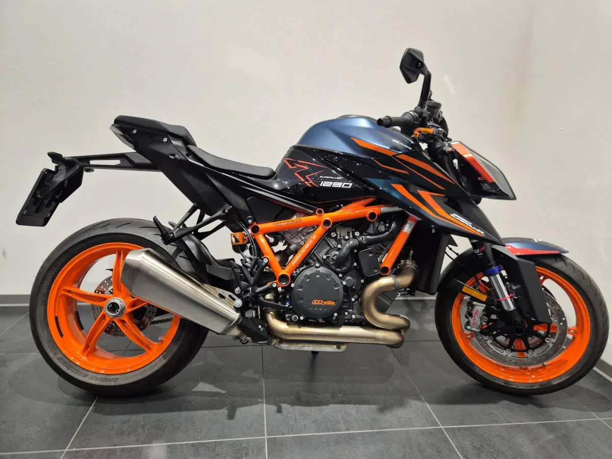 KTM 1290 Super Duke R EVO (2022 - 23)