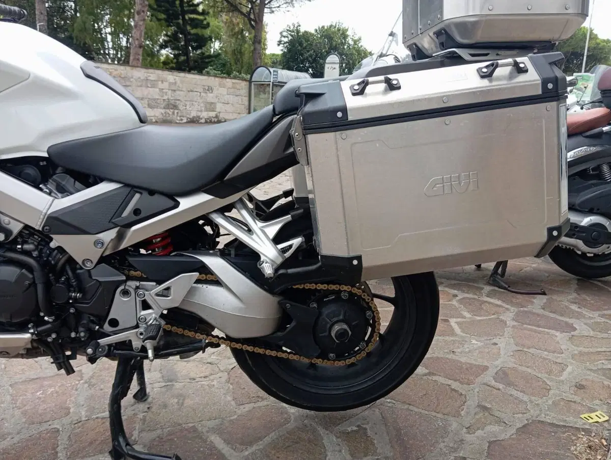 Honda Crossrunner ABS (2015 - 16) (5)