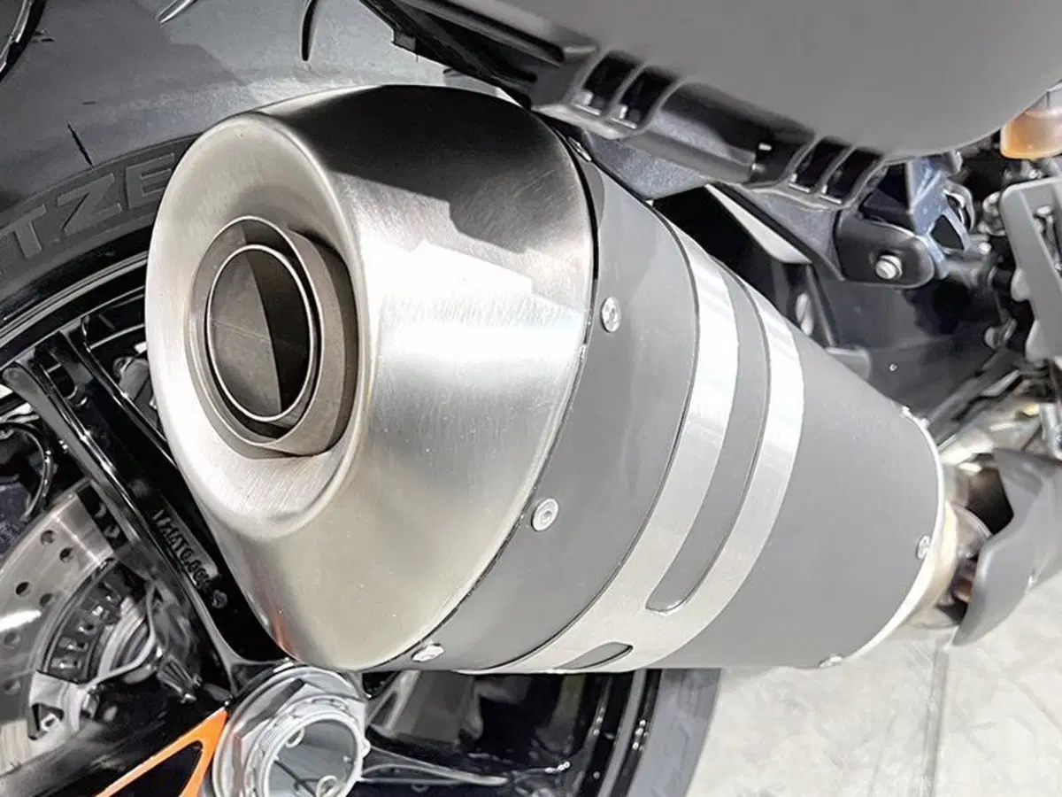 KTM 1290 Super Duke GT (2021 - 25) (3)