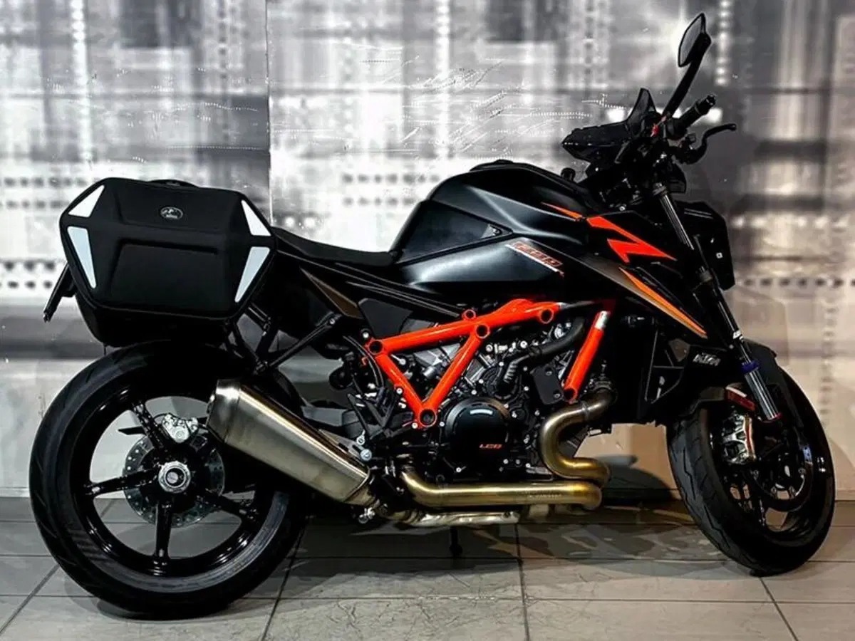 KTM 1390 Super Duke R EVO (2024 - 26) (3)