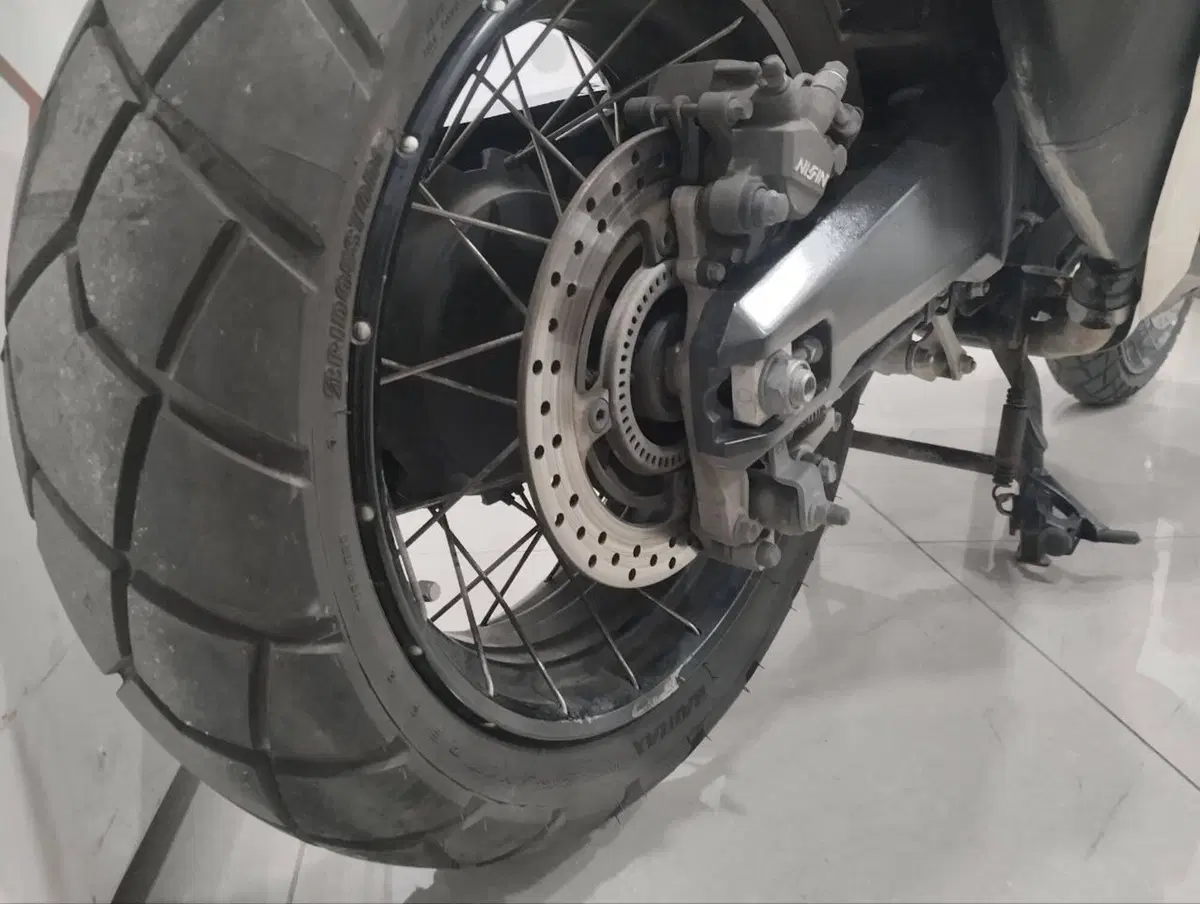 Honda X-ADV 750 DCT (2021 - 24) (8)