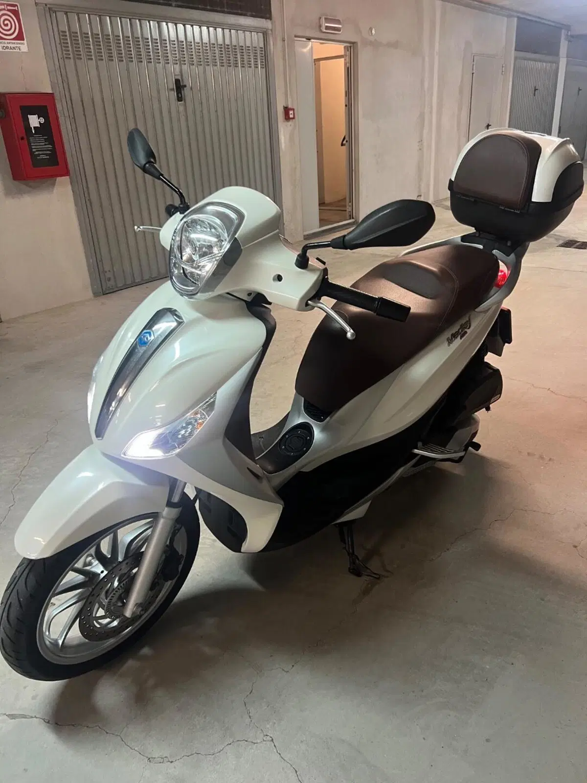 Piaggio Medley 125 ABS (2016 - 19) (5)
