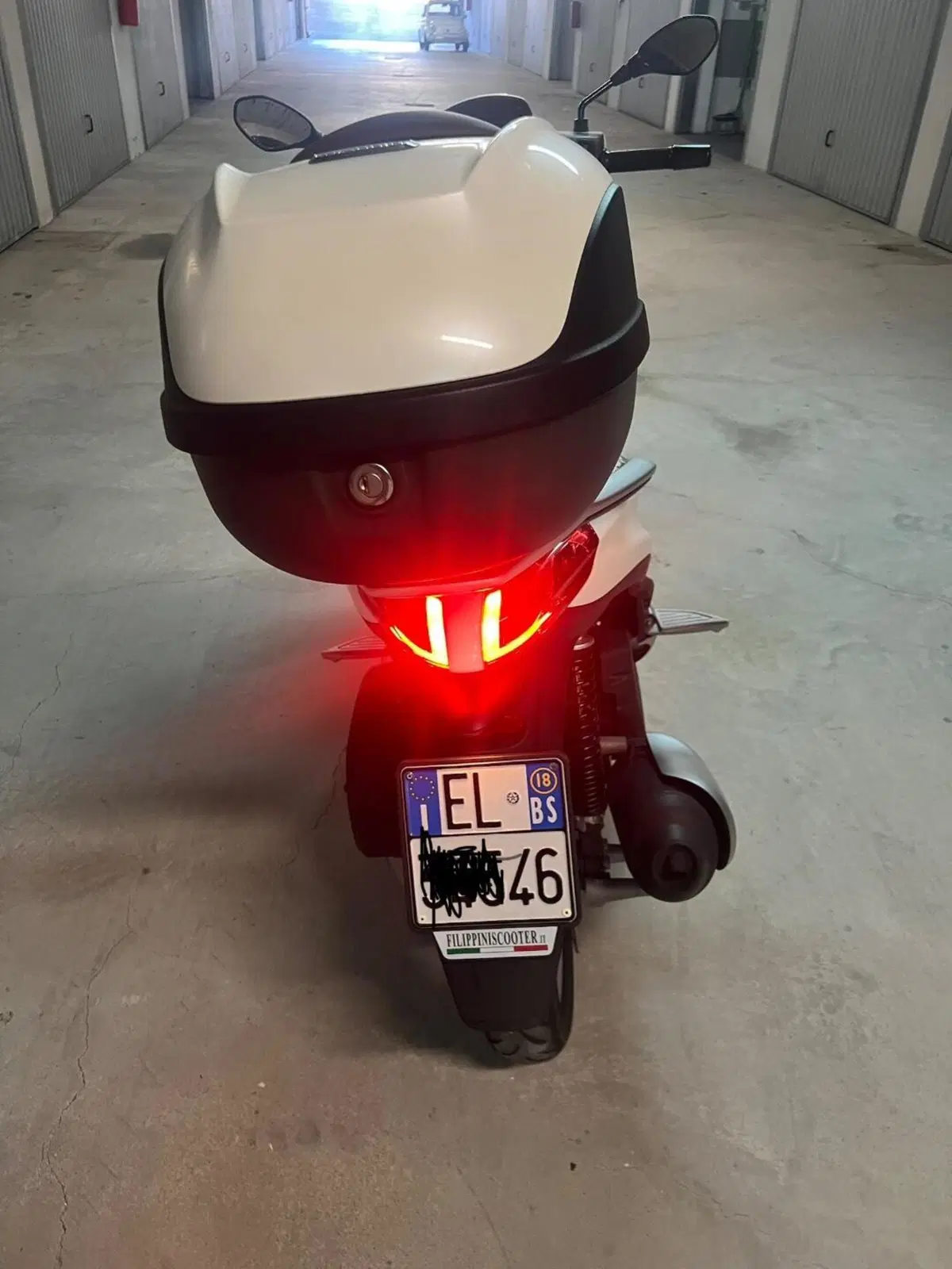 Piaggio Medley 125 ABS (2016 - 19) (9)