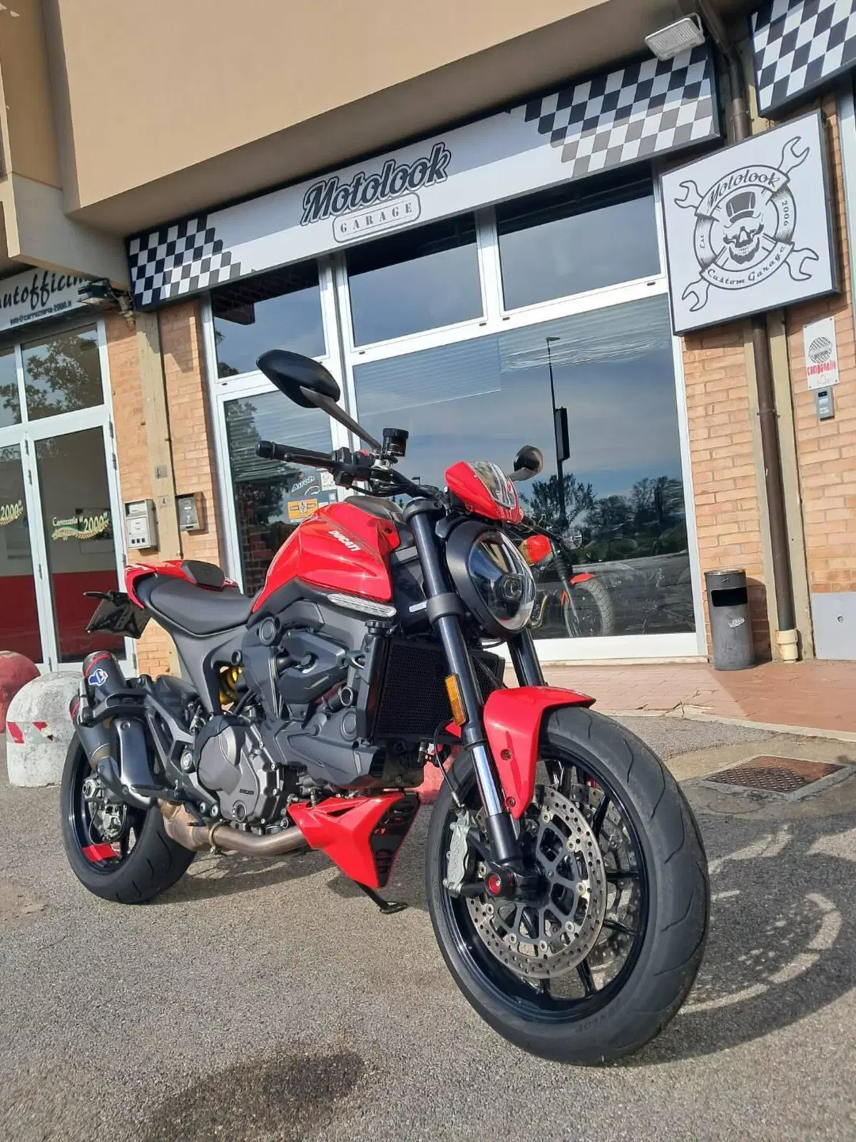 Ducati Monster 937 (2021 - 25) (2)