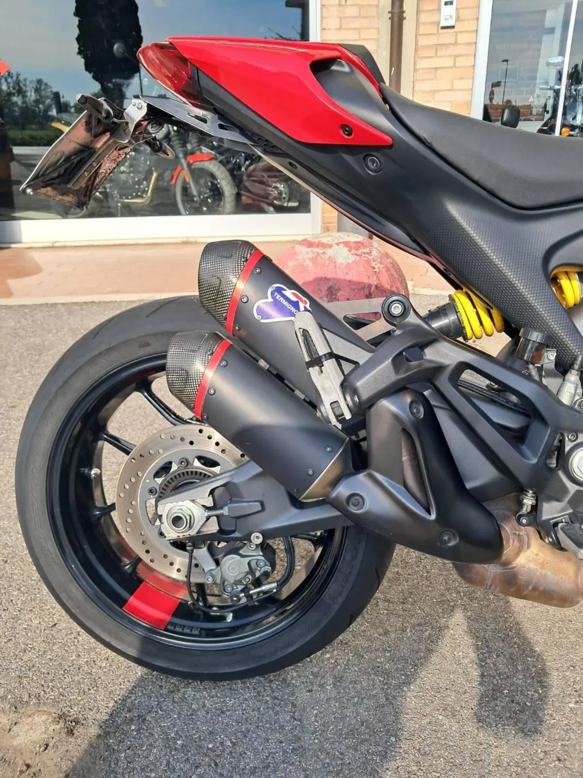 Ducati Monster 937 (2021 - 25) (3)