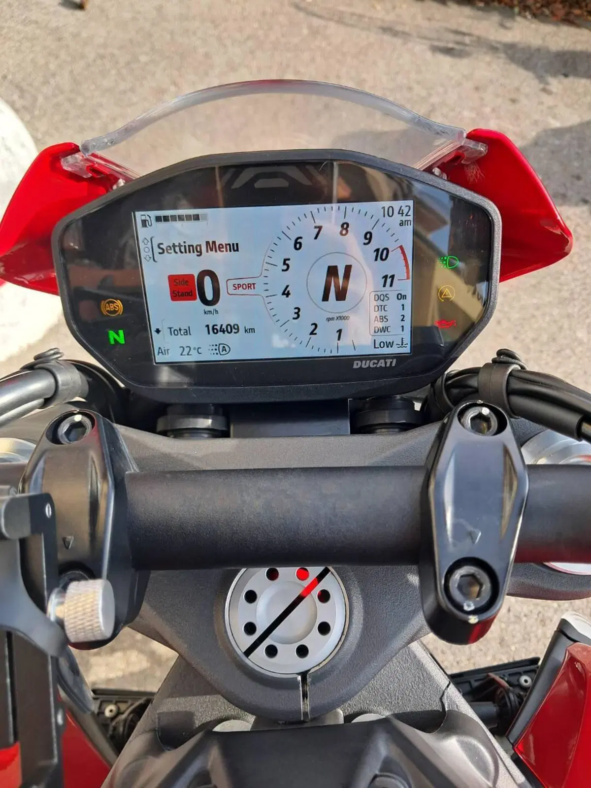 Ducati Monster 937 (2021 - 25) (4)