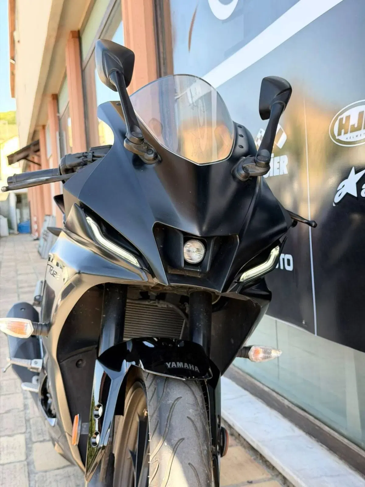 Yamaha YZF R125 (2023 - 26) (3)