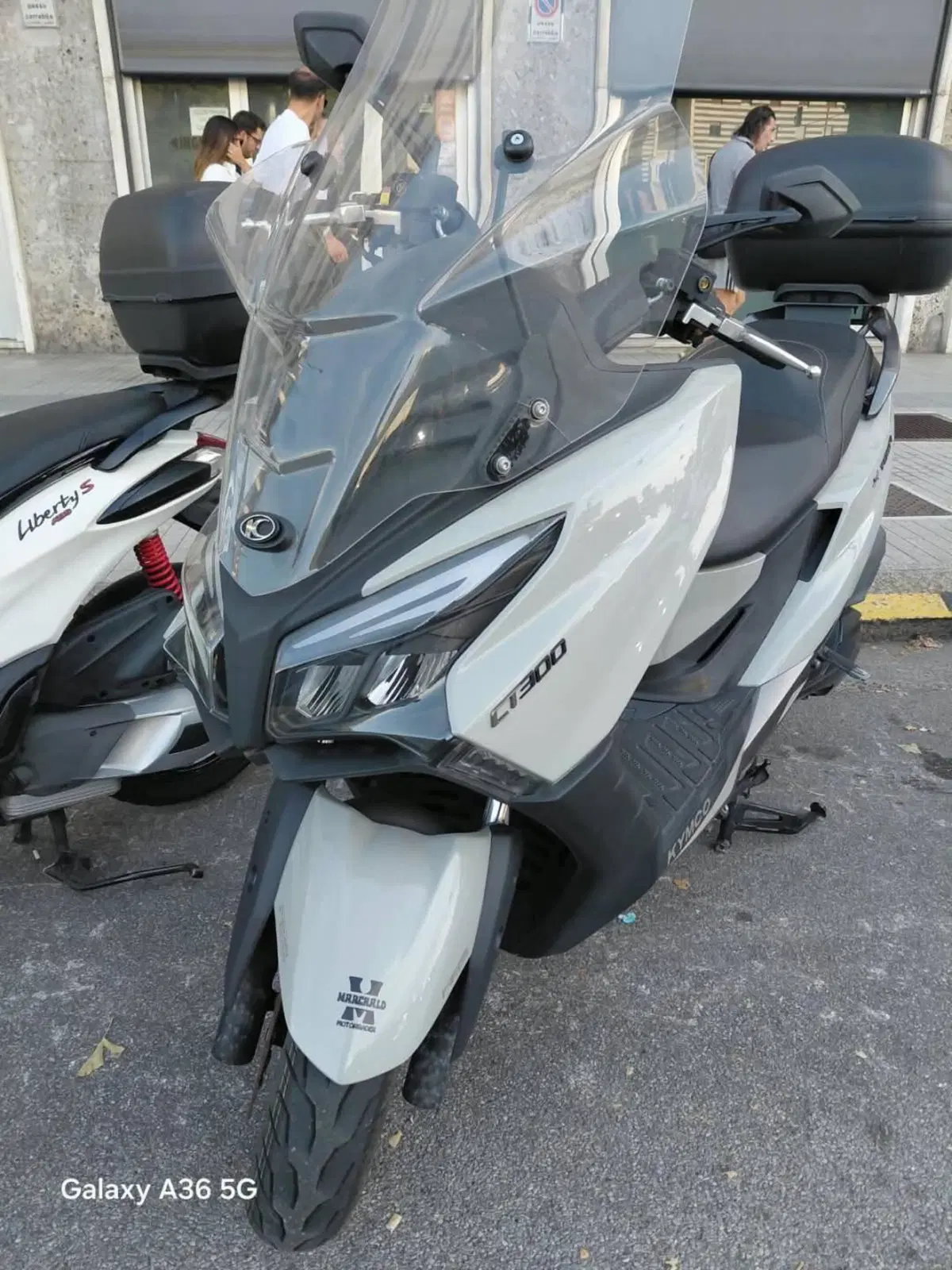 Kymco X-Town 300i City (2021 - 25) (3)