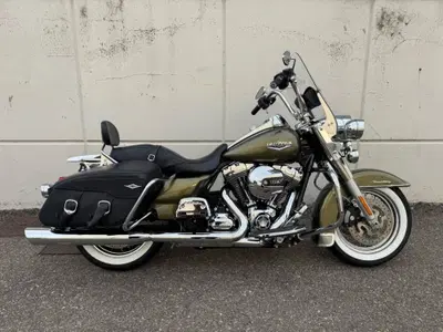 Harley-Davidson 1690 Road King (2013 - 16) - FLHR usata