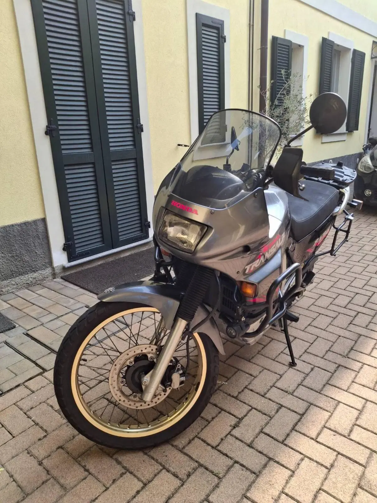 Honda Xl 600 transalp (3)