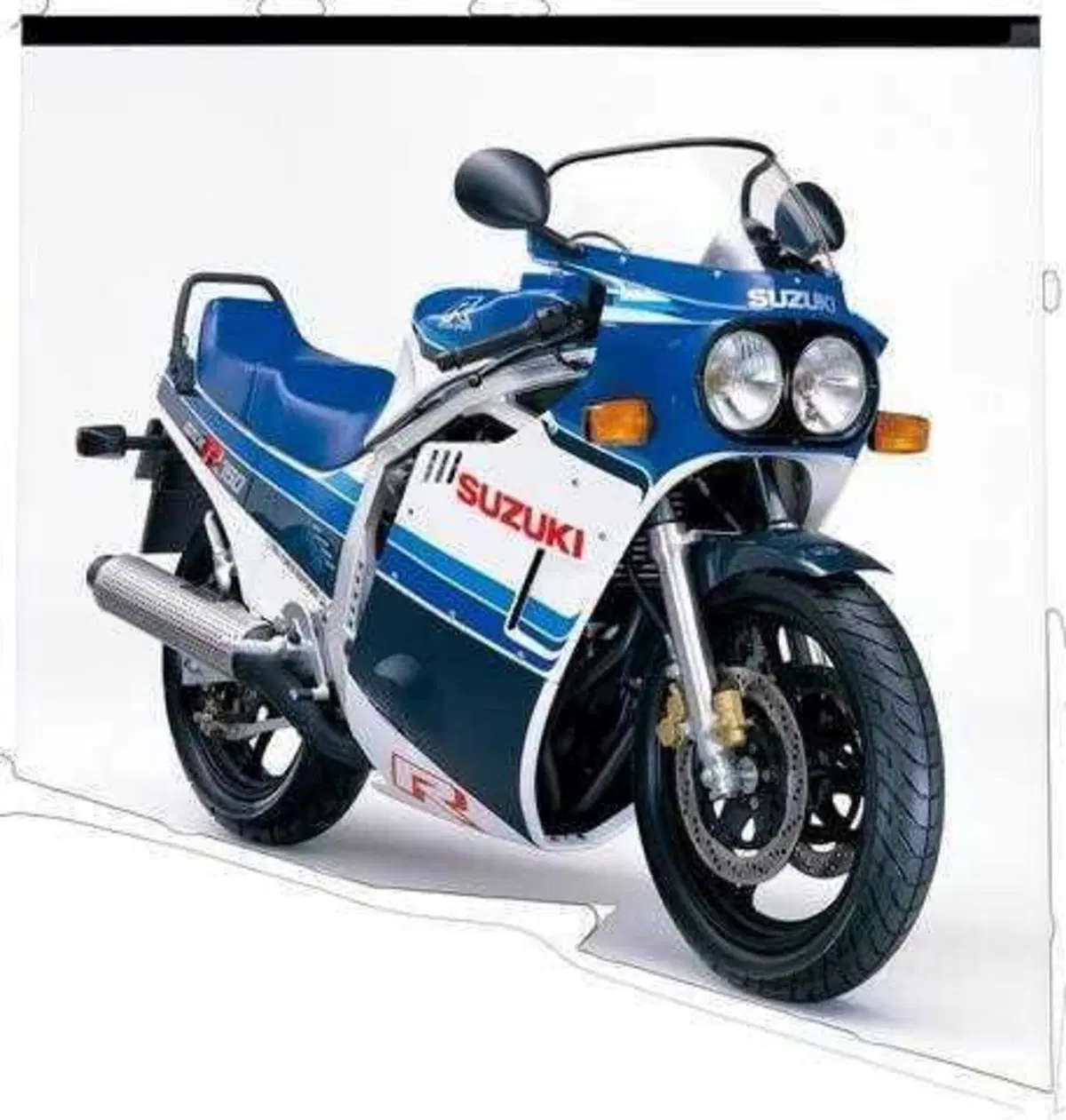 Suzuki Italia celebra 50 anni al Salone Nautico di Genova. Tutta la storia... in breve! (8)