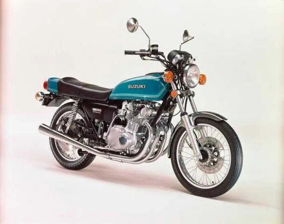 Suzuki Italia celebra 50 anni al Salone Nautico di Genova. Tutta la storia... in breve! (11)