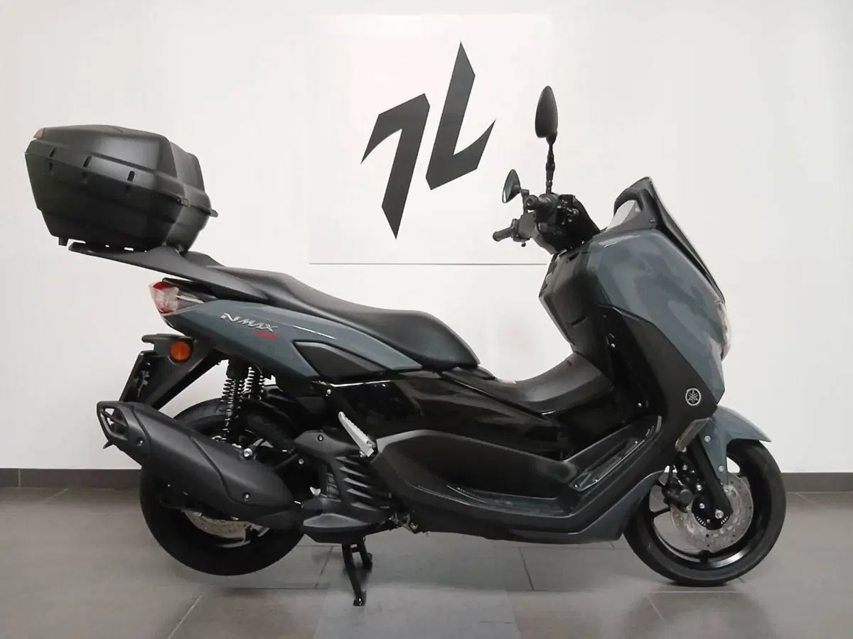 Yamaha N-Max 155 (2022 - 25) (4)