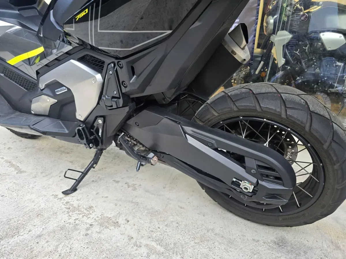 Honda X-ADV 750 DCT (2021 - 24) (9)