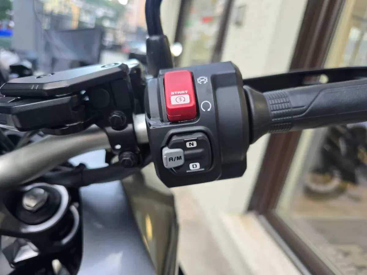 Honda X-ADV 750 DCT (2021 - 24) (12)