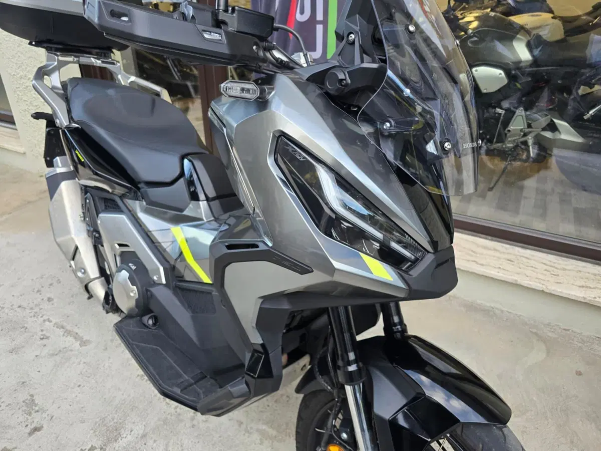 Honda X-ADV 750 DCT (2021 - 24) (16)