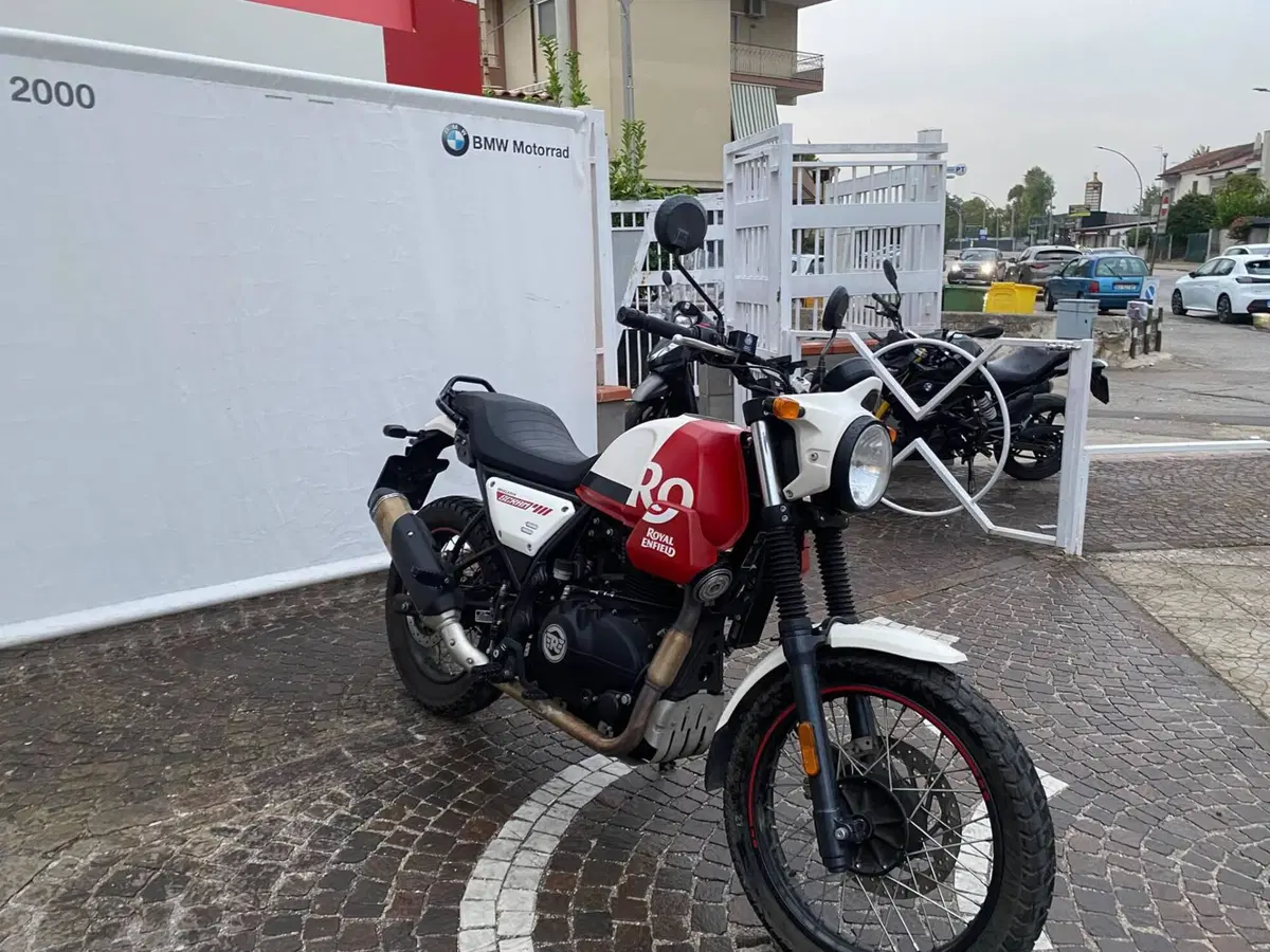 Royal Enfield Himalayan 411 (2021 - 24) (2)