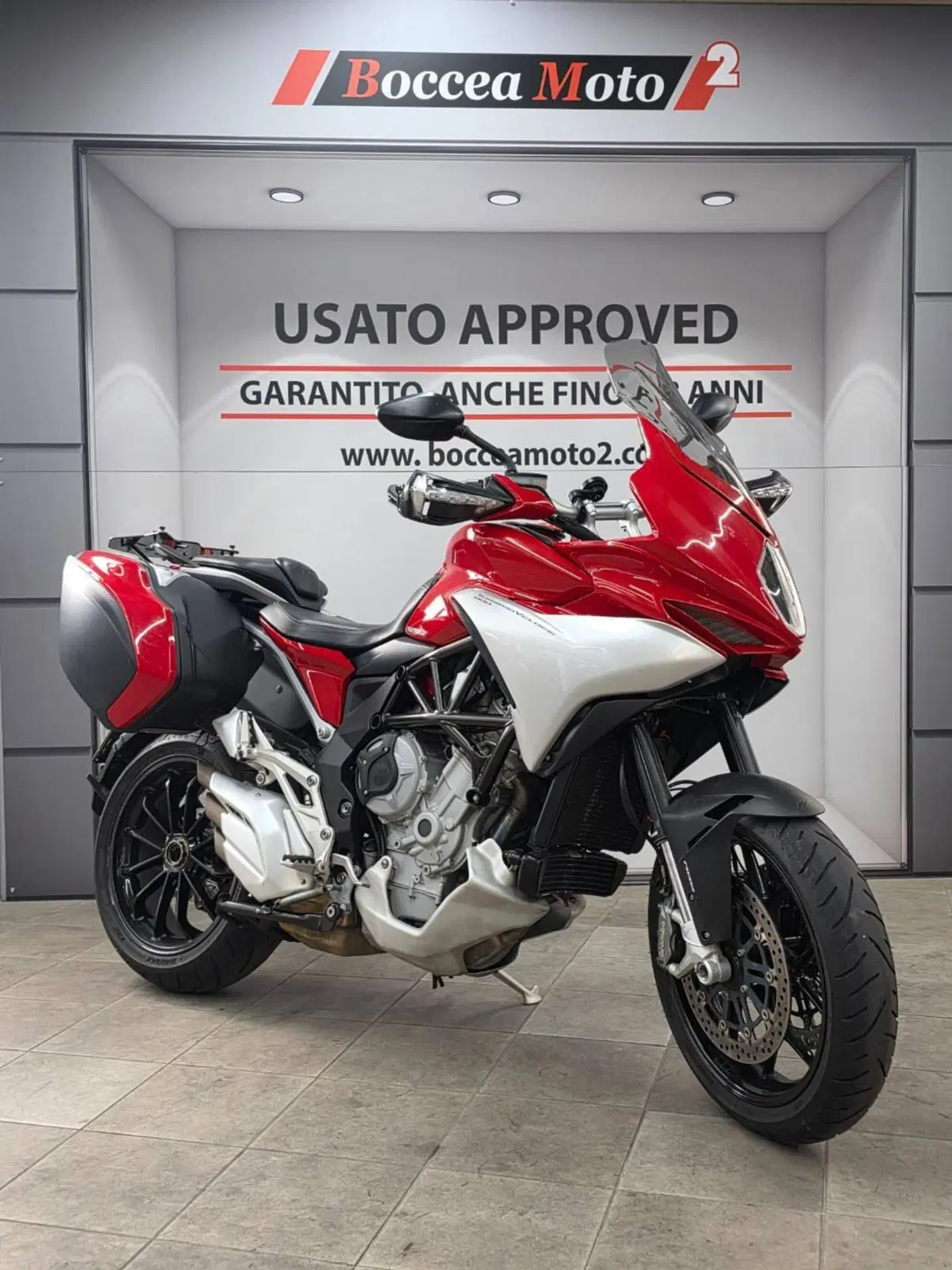 MV Agusta Turismo Veloce 800 (2014 - 16) (4)