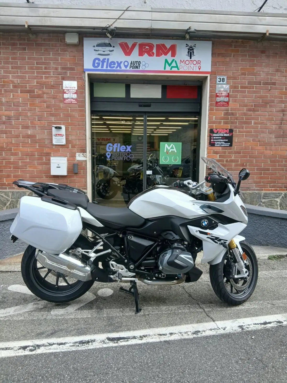 Bmw R 1250 RS (2021 - 25) (2)
