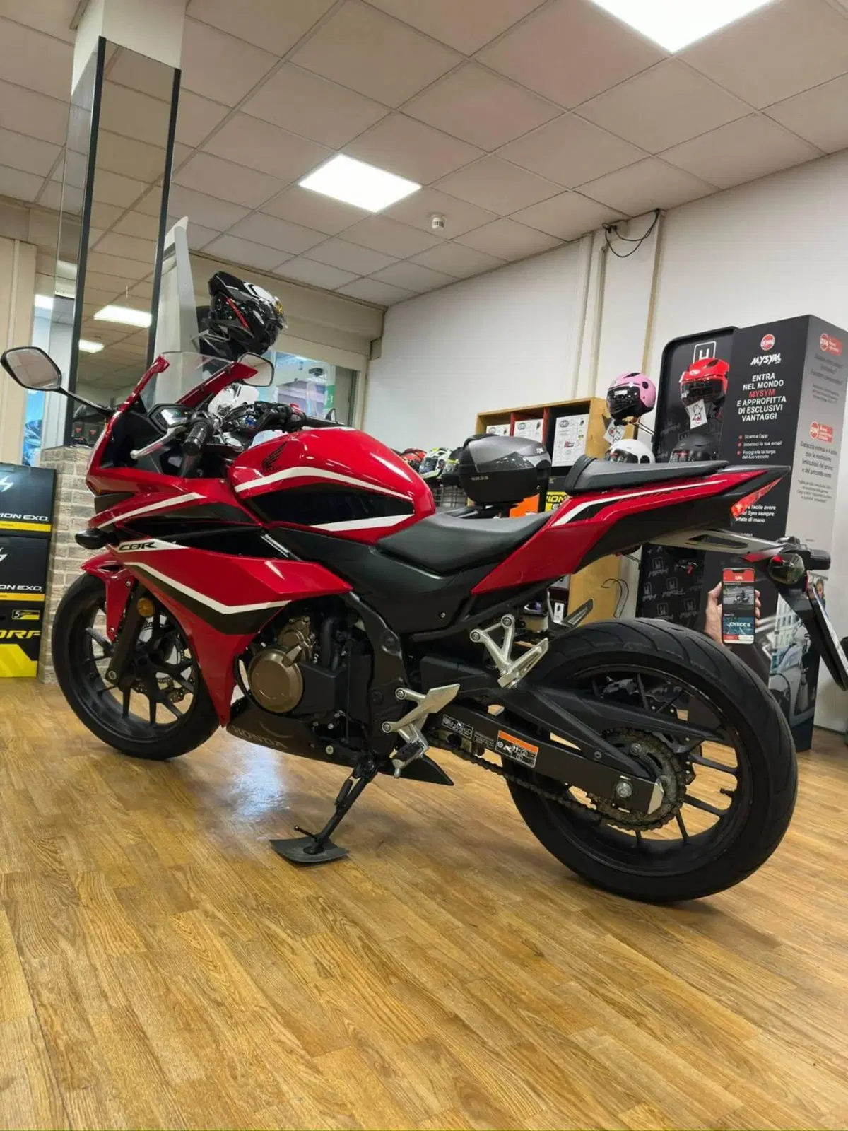 Honda CBR 500 R (2019 - 20) (4)