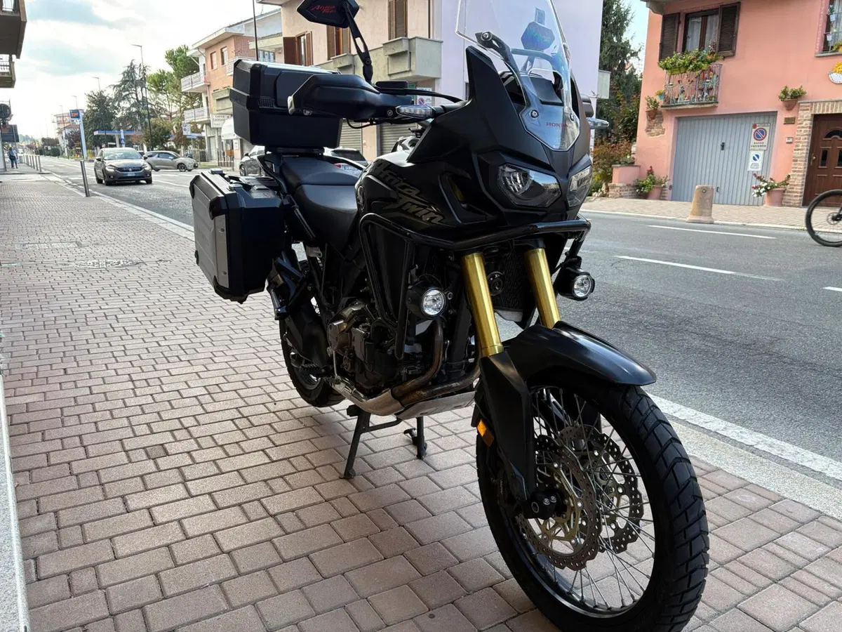 Honda Africa Twin CRF 1000L DCT ABS Travel Edition (2016 - 17) (4)