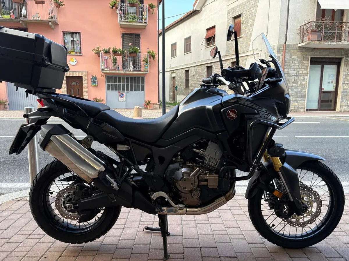 Honda Africa Twin CRF 1000L DCT ABS Travel Edition (2016 - 17) (8)