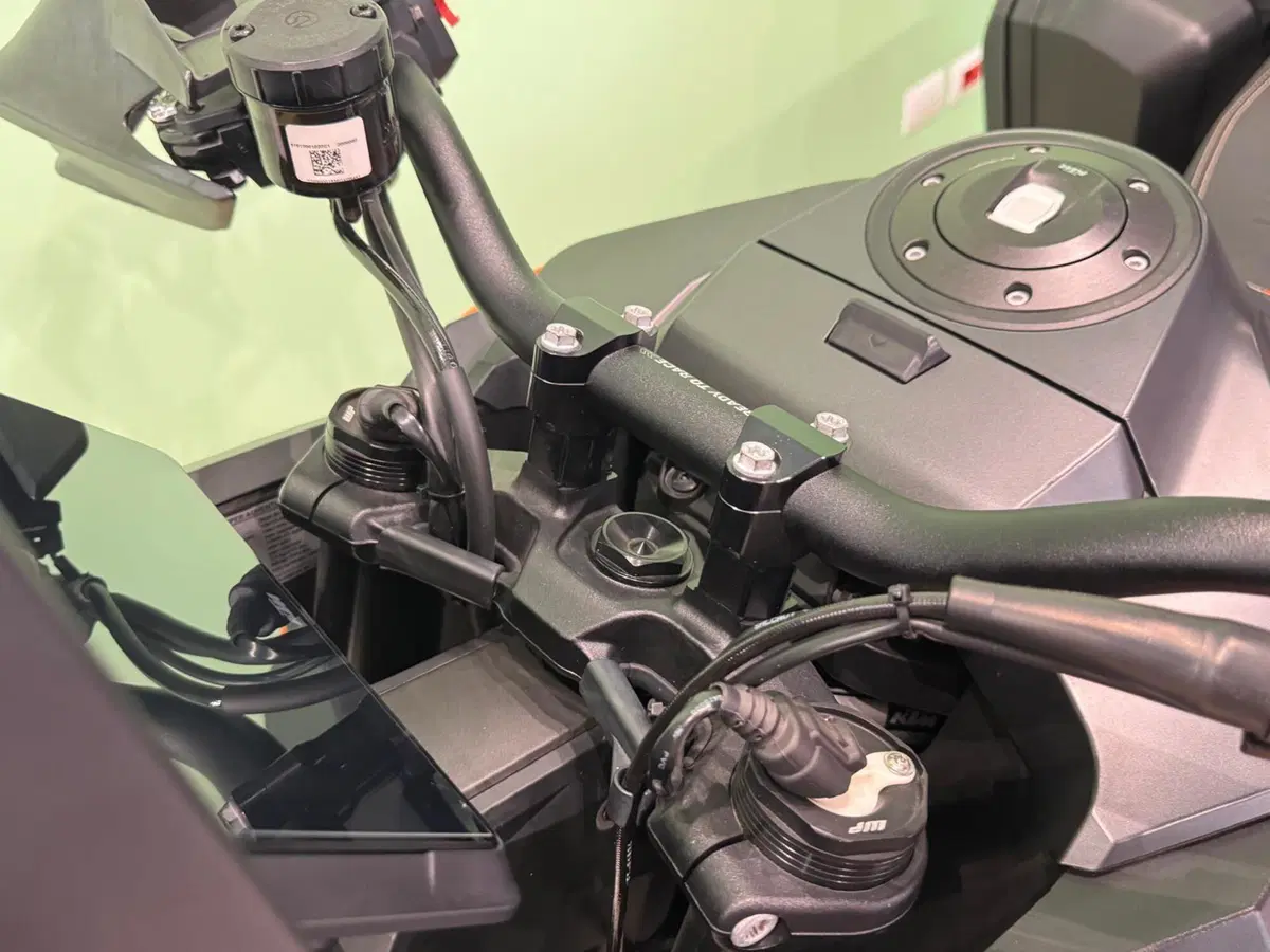 KTM 1290 Super Adventure S (2021 - 25) (12)