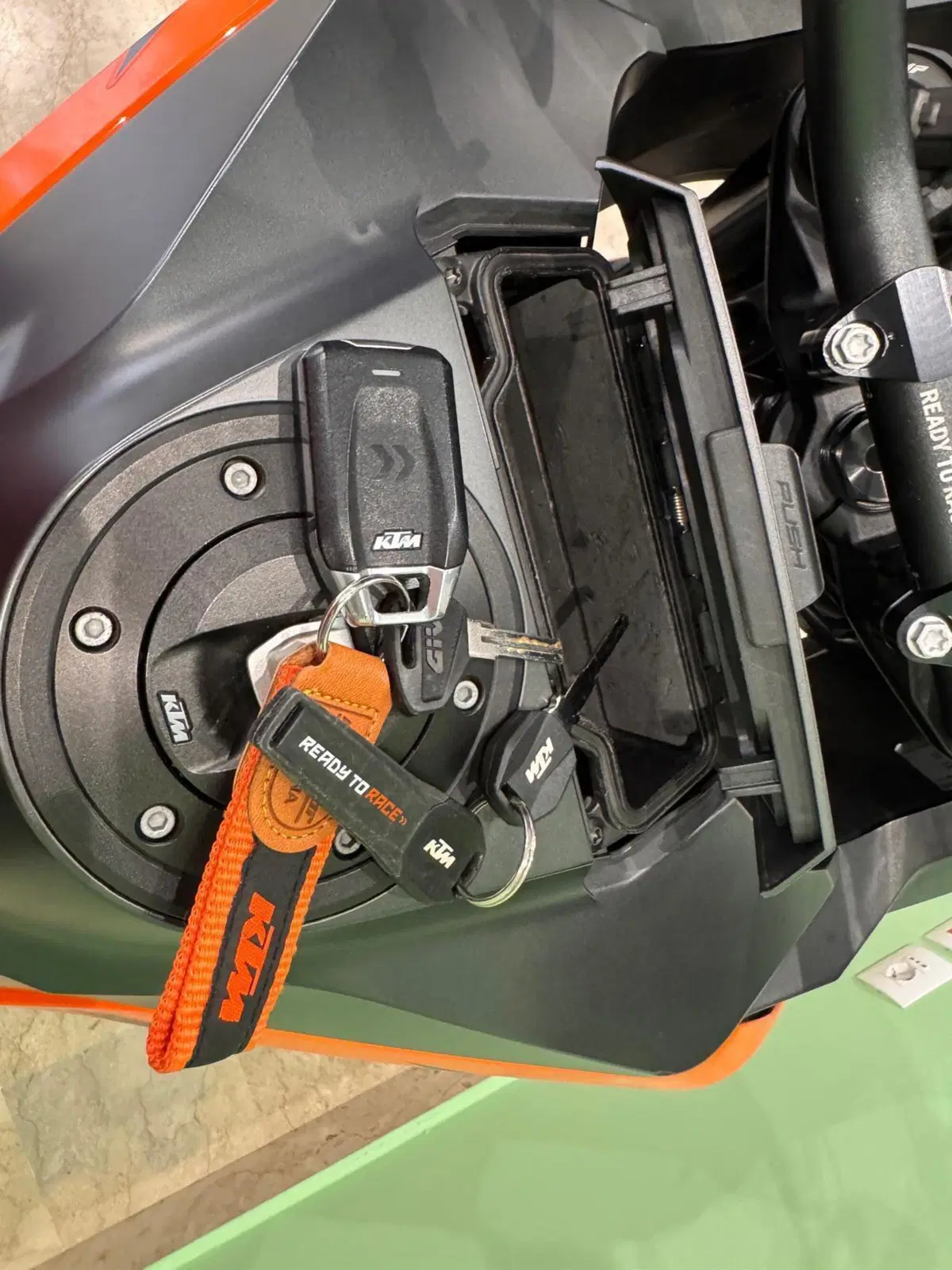 KTM 1290 Super Adventure S (2021 - 25) (13)