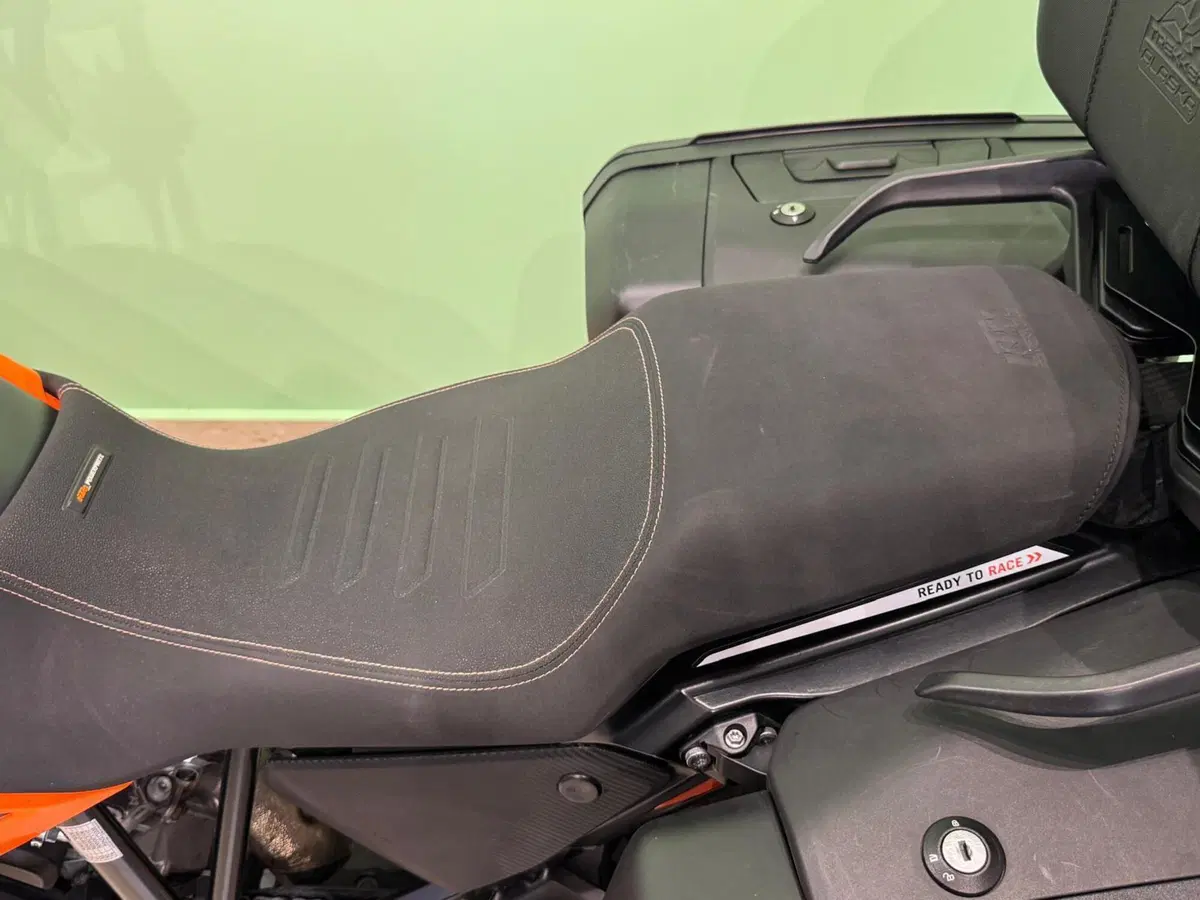 KTM 1290 Super Adventure S (2021 - 25) (15)