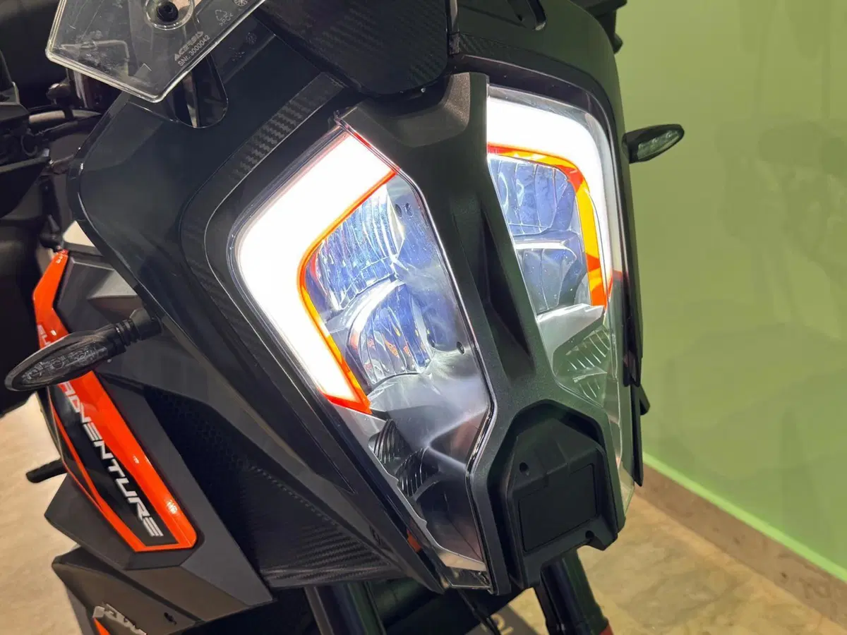 KTM 1290 Super Adventure S (2021 - 25) (18)