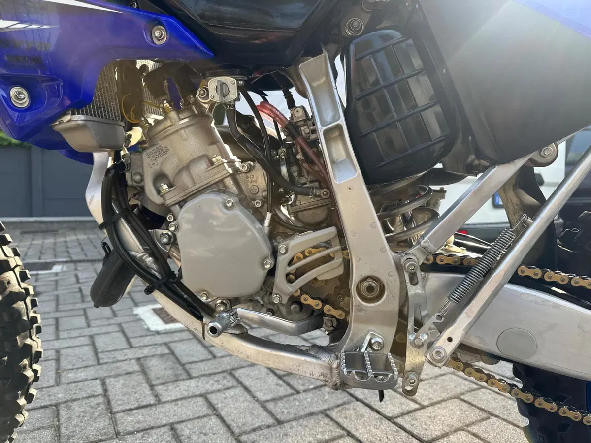 Yamaha YZ 125 (2026) (8)