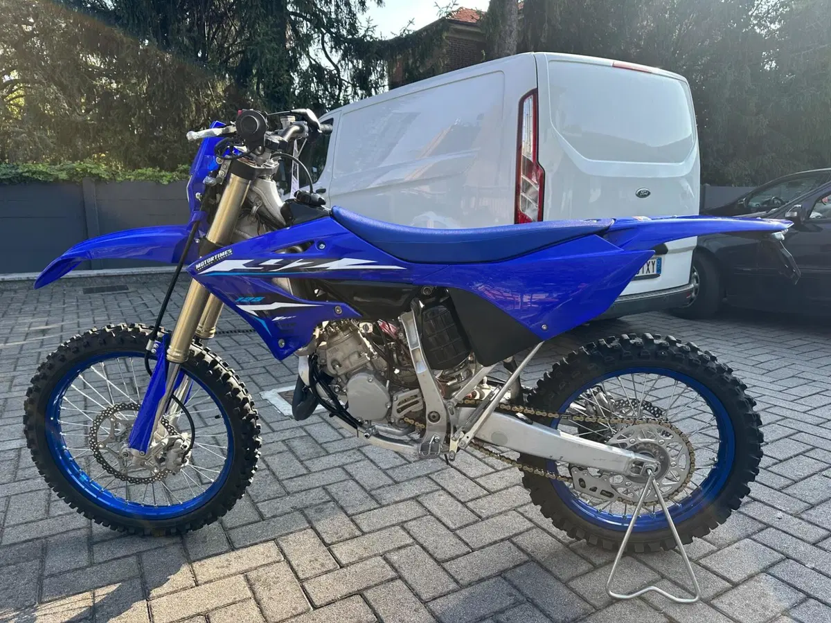 Yamaha YZ 125 (2026) (12)