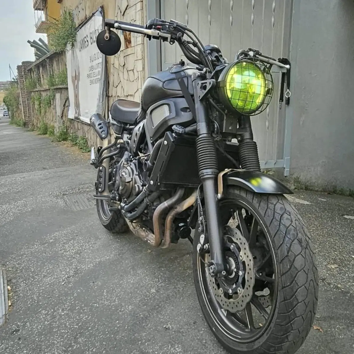 Yamaha XSR 700 ABS (2016 - 20) (2)