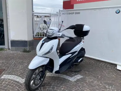 Piaggio Beverly 300 ABS-ASR (2021 - 25) usata