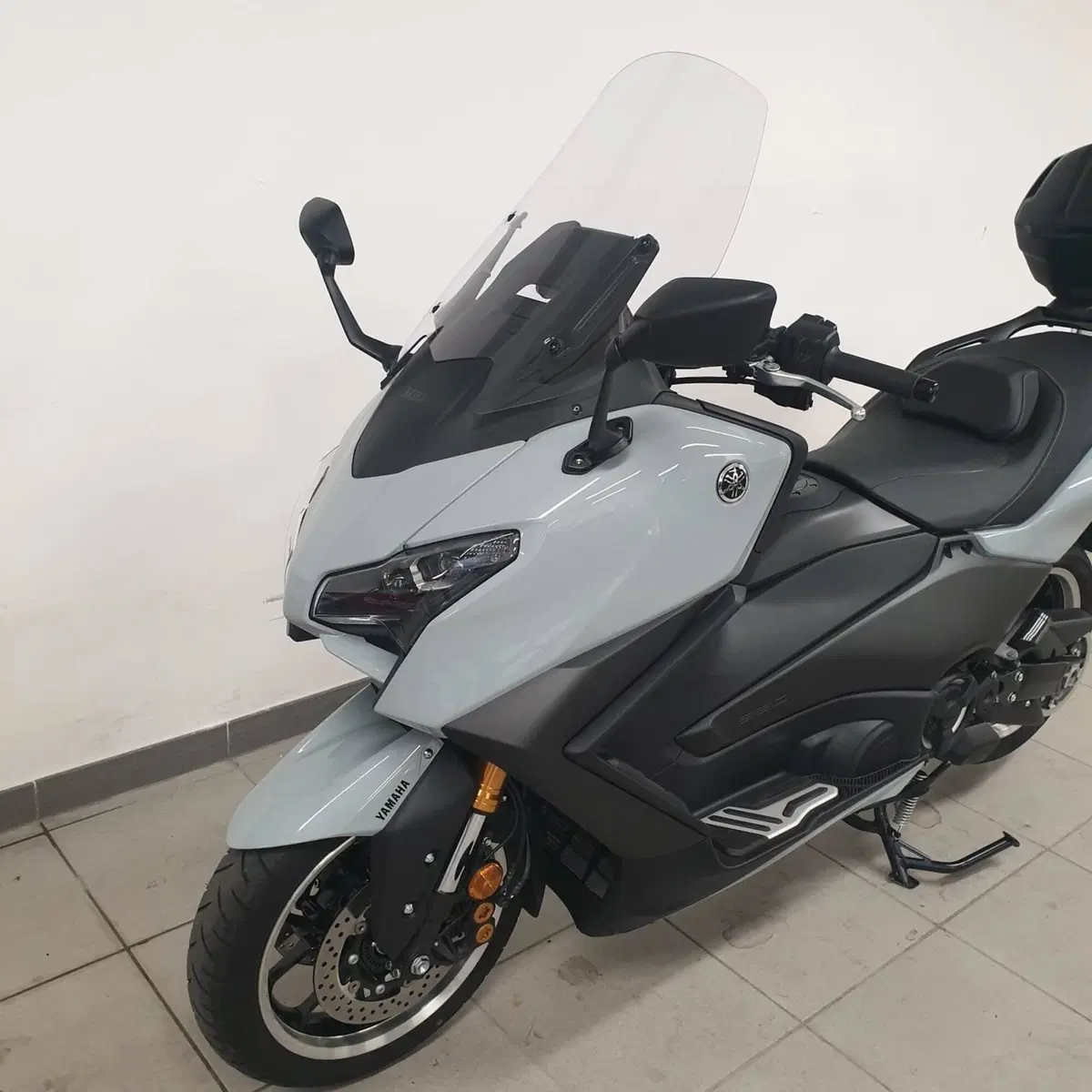 Yamaha T-Max 560 Tech Max (2025 - 26) (5)