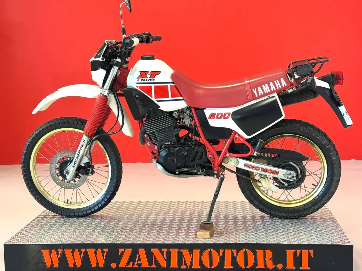 Yamaha XT 600 4V (5)