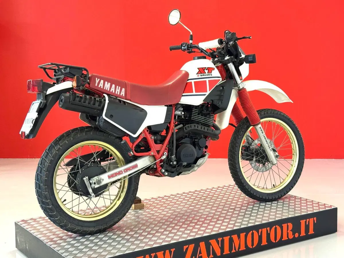 Yamaha XT 600 4V (8)