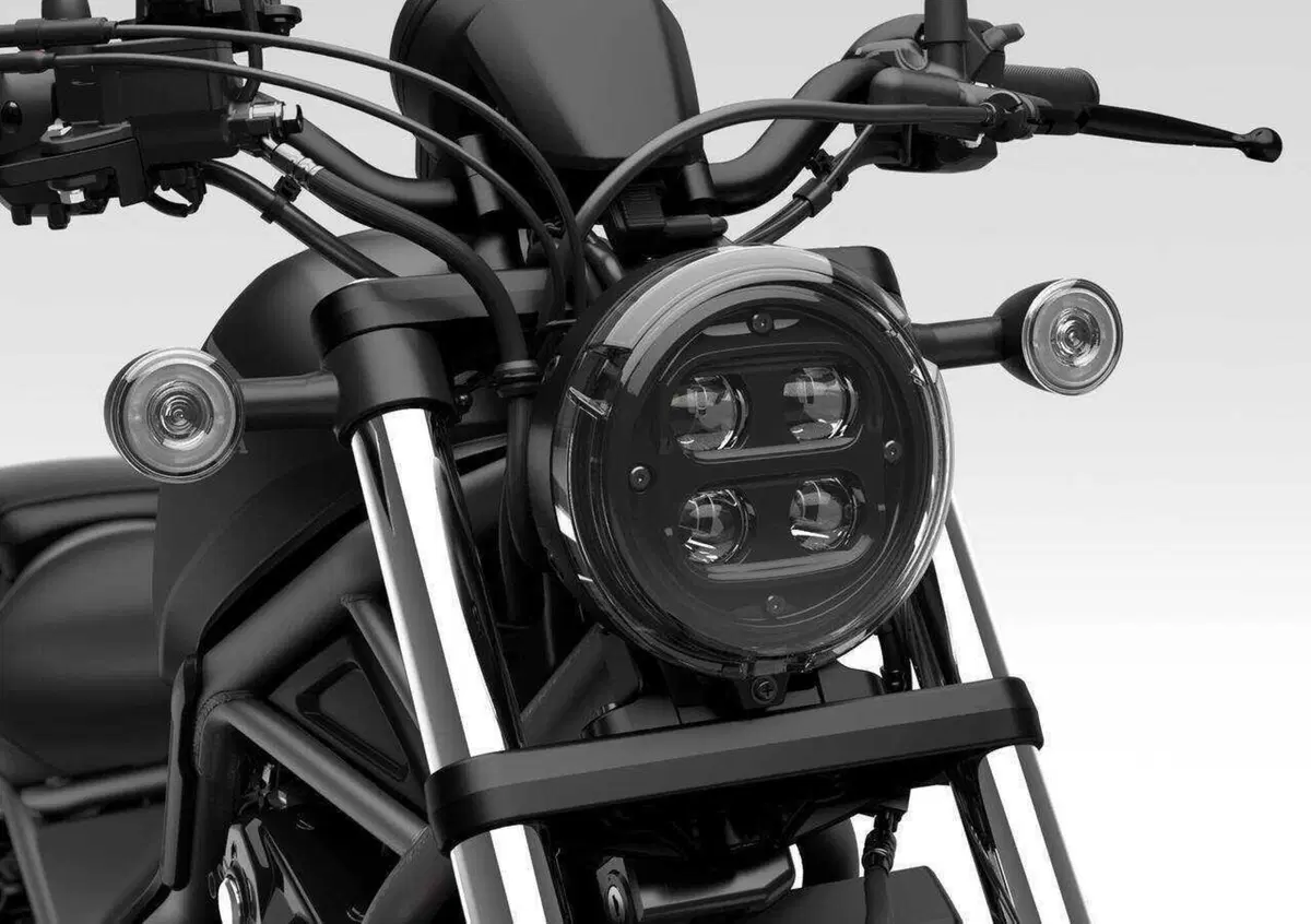 Honda Rebel 2027: la 500 diventa solo E-Clutch, nuove colorazioni per la 1100 (22)