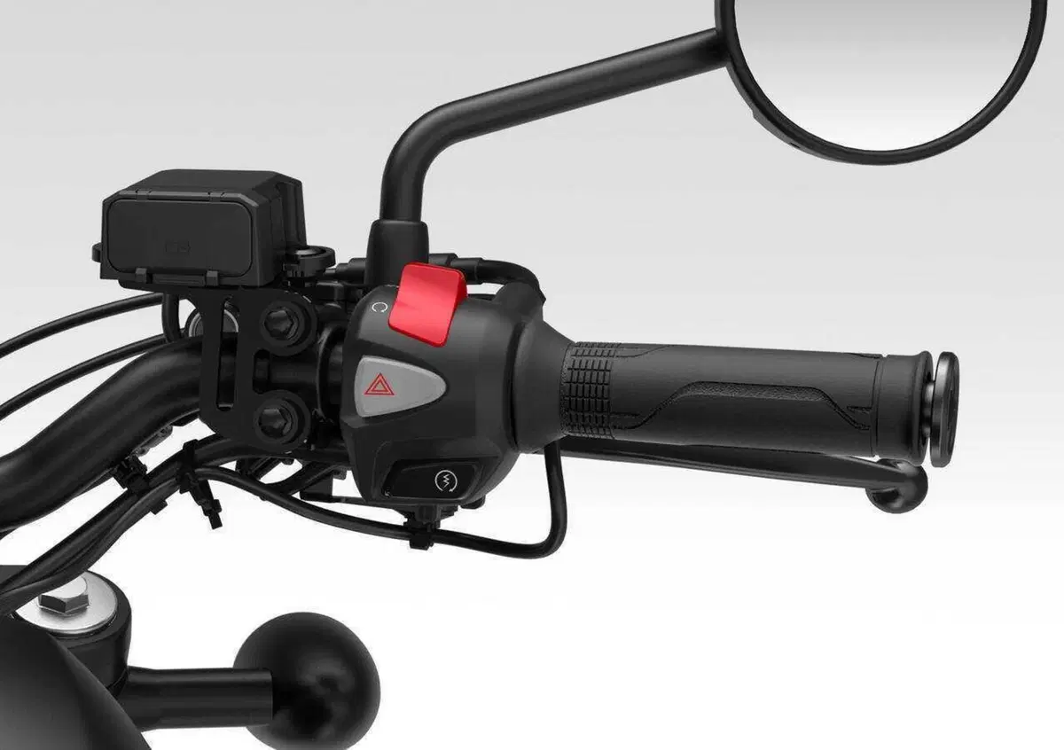 Honda Rebel 2027: la 500 diventa solo E-Clutch, nuove colorazioni per la 1100 (48)