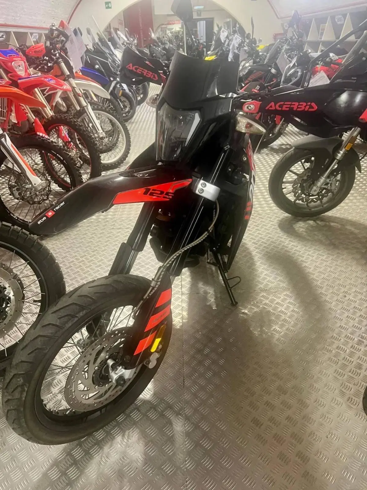 Aprilia SX 125 (2021 - 24) (2)